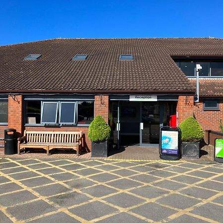 Seabreeze, Utopia, Walking Distance To Beach, 5 Star Shorefield Country Park, Milford On Sea, Shorefield Road, So41 0Lh, United Kingdom Экстерьер фото
