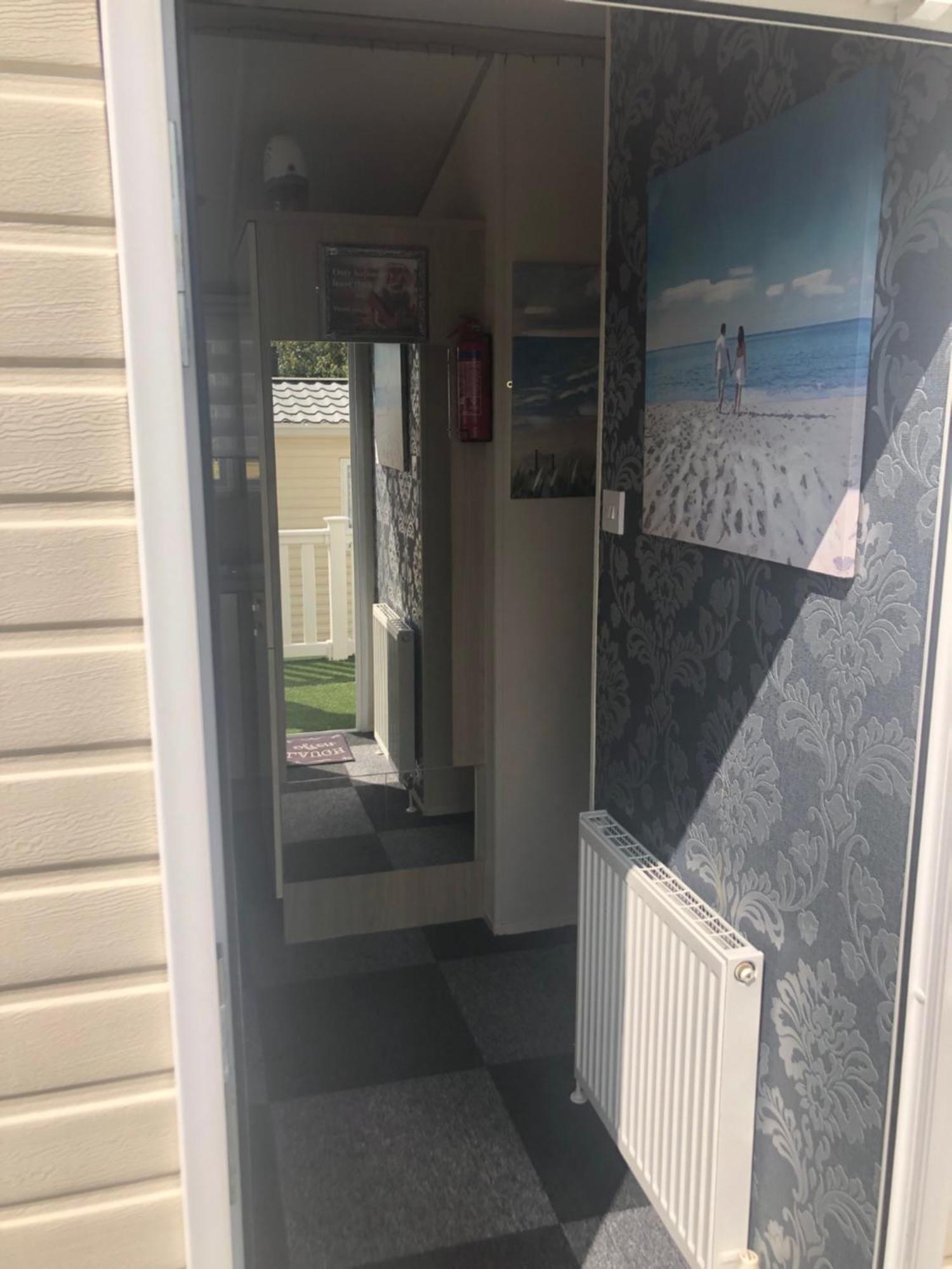 Seabreeze, Utopia, Walking Distance To Beach, 5 Star Shorefield Country Park, Milford On Sea, Shorefield Road, So41 0Lh, United Kingdom Экстерьер фото